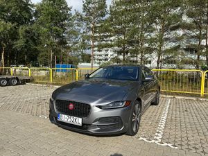 Jaguar XE P250 S 2019