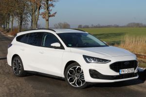 Ford Focus Mk4 1.5 EcoBlue Start-Stopp-System COOL&CONNECT 2022