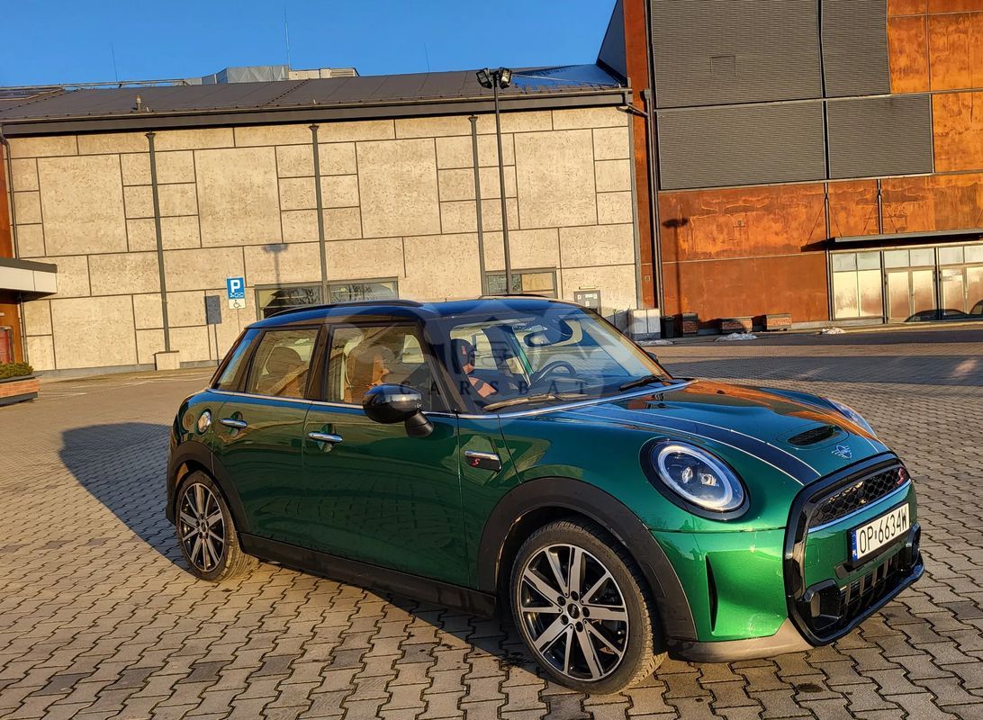 Mini Cooper 2024