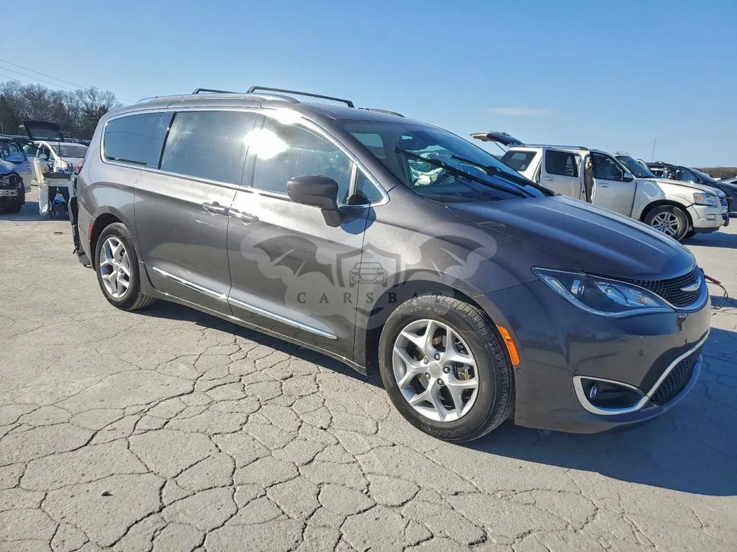 Chrysler Pacifica 2018