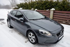 Volvo V40 II D2 Kinetic 2013