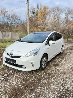 Toyota Prius 1.8 HSD Prestige PCS 2012