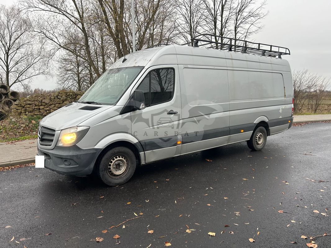 Mercedes-Benz Sprinter 2013
