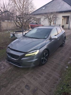 Volvo V40 II D2 RDesign 2019