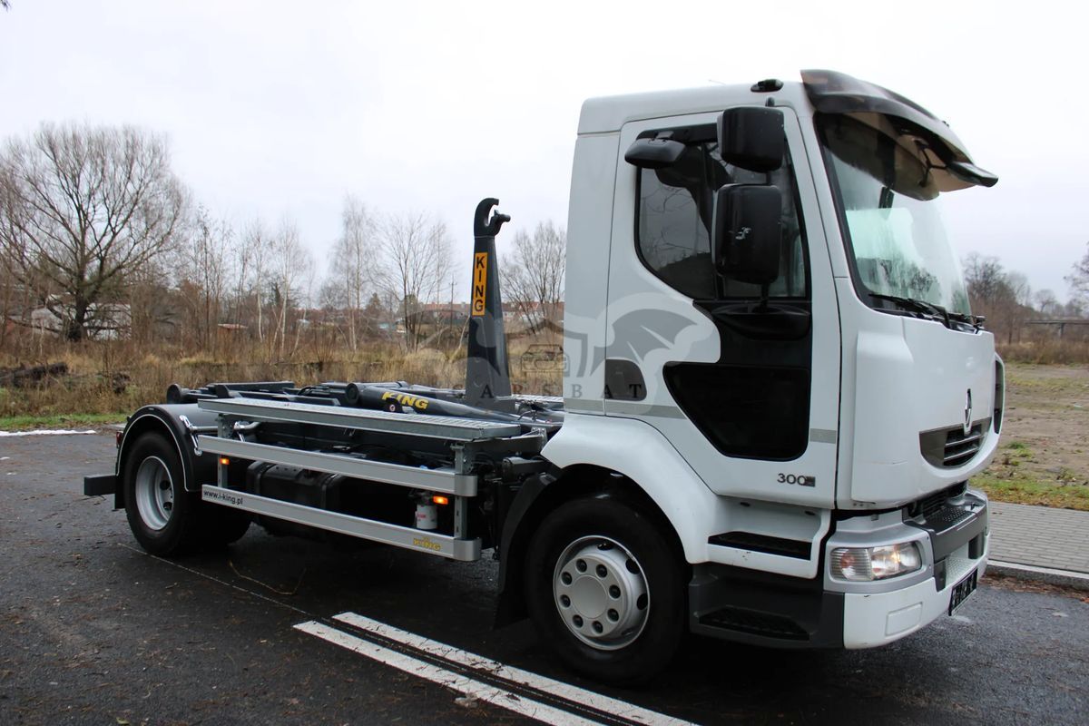 Renault Midlum 2013