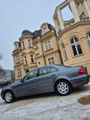 Mercedes-Benz E W211 2004