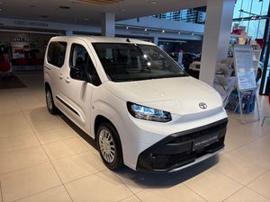 Toyota Proace City 1.5 D-4D Business 2024
