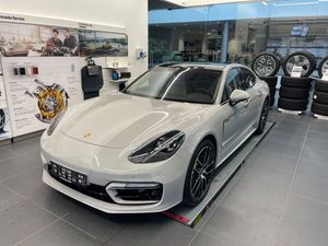 Porsche Panamera 4S E-Hybrid 2023