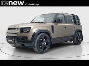 Land Rover Defender 2024