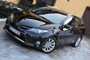 Toyota Auris II 1.6 Premium Comfort 2014