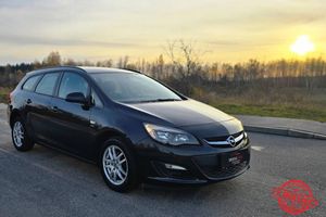 Opel Astra J 1.4 Turbo Edition 2013