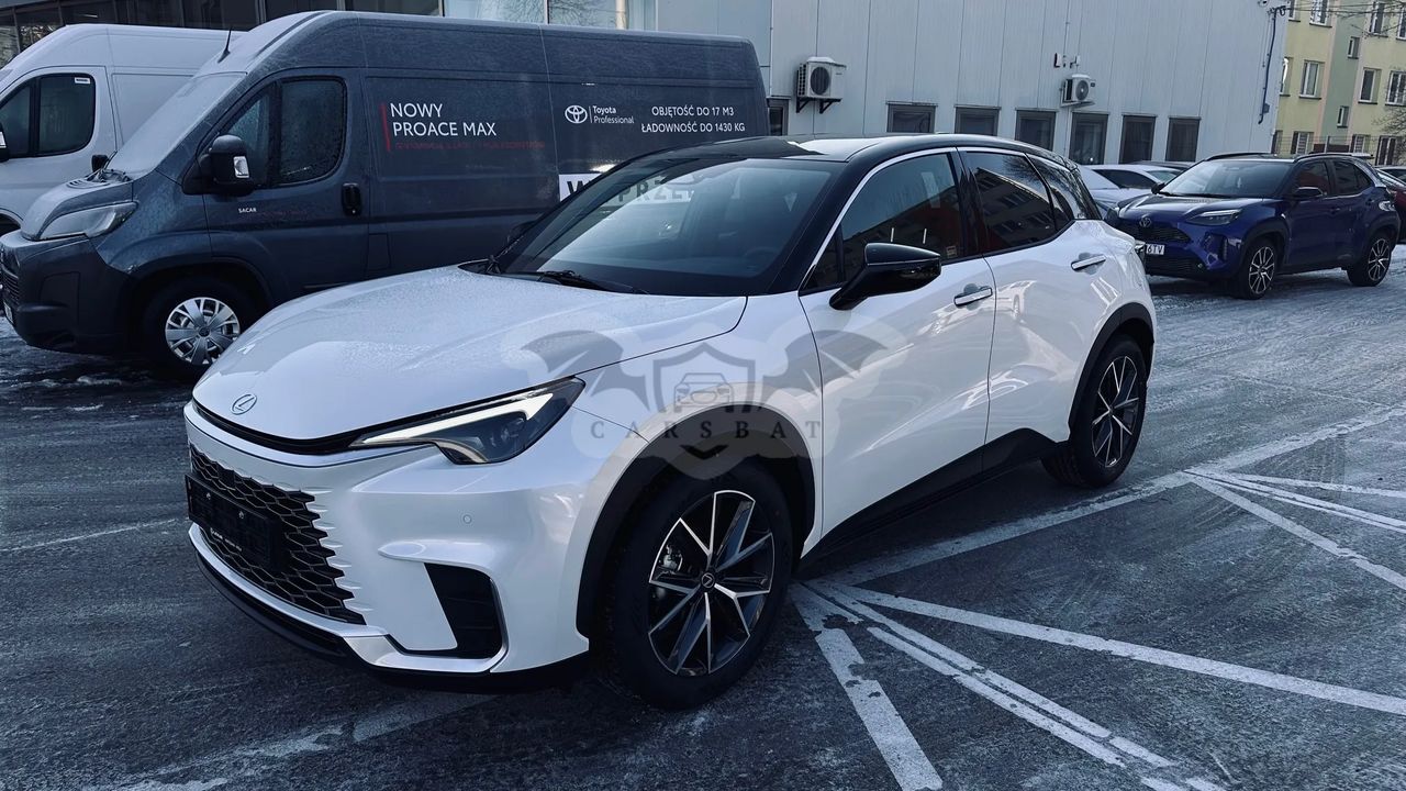 Lexus LBX 1.5 Hybrid Emotion 2025