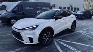 Lexus LBX 1.5 Hybrid Emotion 2025