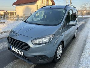 Ford Tourneo Courier 1.5 TDCi Titanium 2018