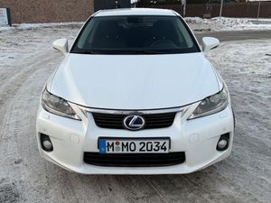 Lexus CT 200h Prestige 2012