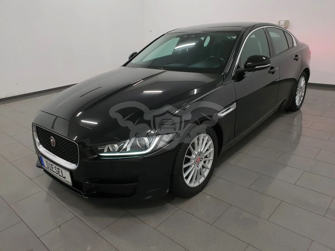 Jaguar XE 2.0 D Prestige 2015