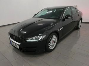 Jaguar XE 2.0 D Prestige 2015