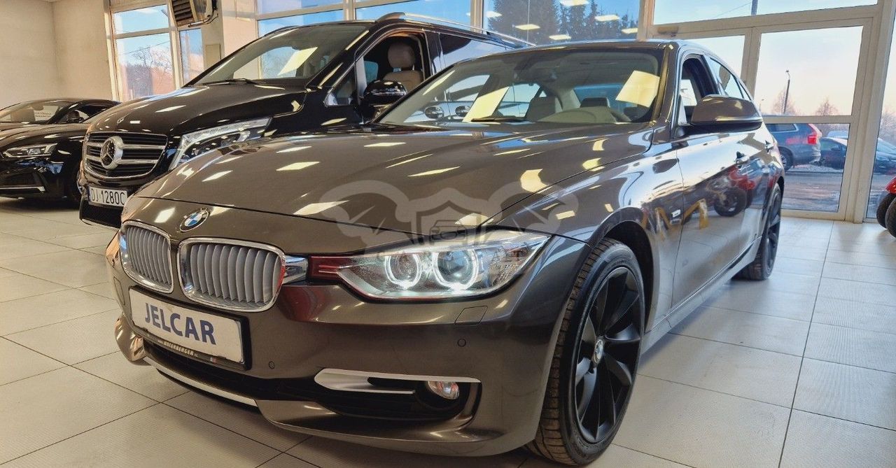 BMW 3 Series F30/F31 328i Modern Line 2012