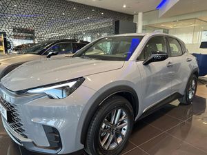 Lexus LBX 1.5 Hybrid 2025