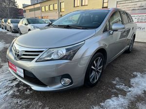 Toyota Avensis III 1.6 Comfort 2012