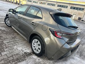 Toyota Corolla Seria E21 2019