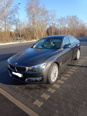 BMW 3 Series F30/F31 318d Luxury Line 2018