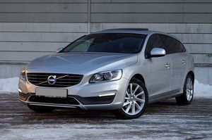 Volvo V60 I D4 Edition Pro 2015