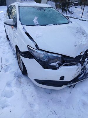 Toyota Auris II Hybrid 135 Prestige 2018