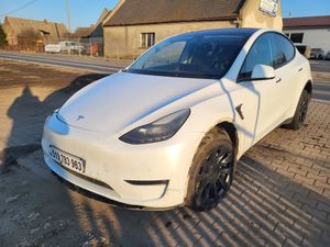 Tesla Model Y Long Range Dual Motor AWD 2022