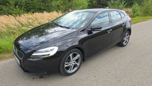 Volvo V40 II D2 Summum 2016
