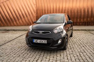 Kia Picanto (Morning) II 1.0 L 2012