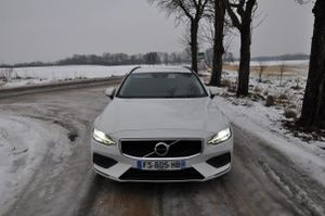 Volvo V60 II D3 Geartronic Momentum Core 2019
