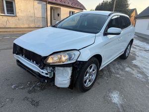 Volvo XC60 I D4 Geartronic Momentum 2015