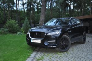Jaguar F-Pace 2016