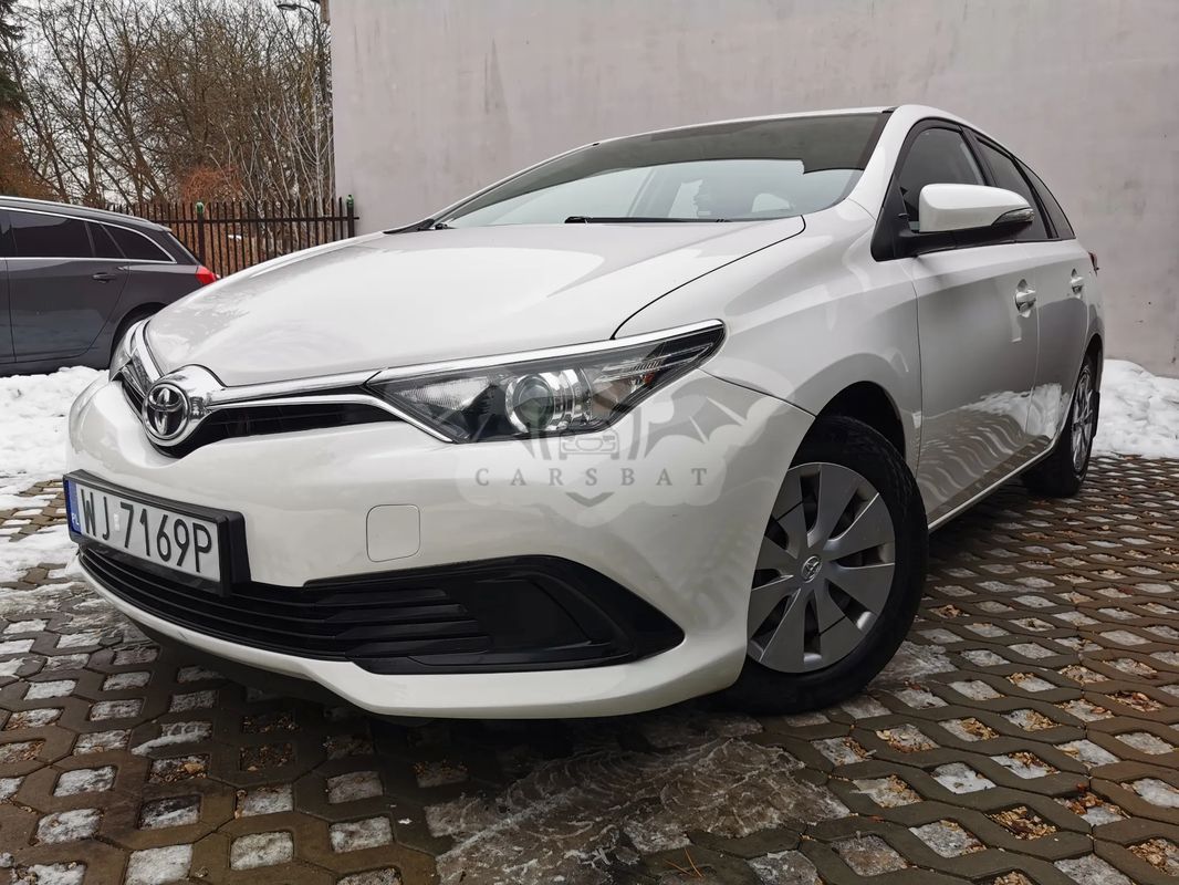 Toyota Auris II 1.4 D-4D Dynamic 2018