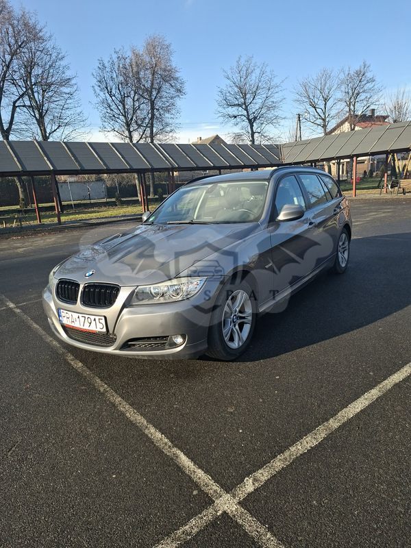 BMW 3 Series E90/E91/E92/E93 318i 2009
