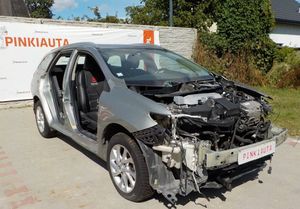 Toyota Auris II 2016