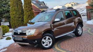 Dacia Duster I 1.6 16V 4x2 Prestige 2011