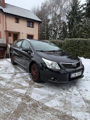 Toyota Avensis II 2.0 D-4D Sol 2009