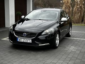 Volvo V40 II D2 Drive-E Momentum 2015
