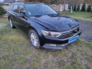 Volkswagen Passat B8 1.6 TDI SCR BlueMotion Trendline 2016
