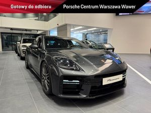 Porsche Panamera 2025