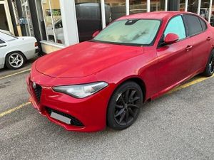 Alfa Romeo Giulia 2.0 Turbo 16V AT8-Q4 Veloce 2021