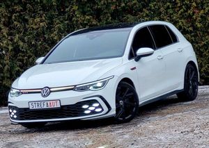 Volkswagen Golf VIII 2021