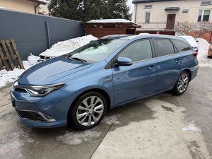 Toyota Auris II 2016