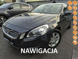 Volvo V60 I D3 Momentum 2013