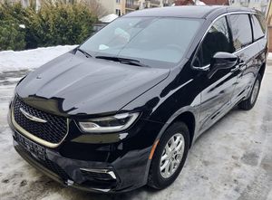 Chrysler Pacifica 2024