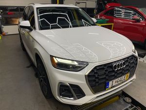 Audi Q5 FY 2.0 TFSI Quattro S tronic design 2021