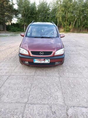 Opel Zafira A 2.2 Executive 2001