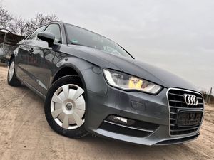 Audi A3 8V 1.6 TDI S tronic Ambiente 2013